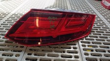 Fanale posteriore Dx Audi TT 8s COD : 8S0945096