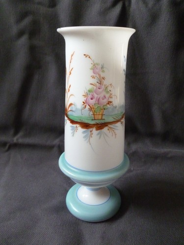 Vaso storicismo piede largo