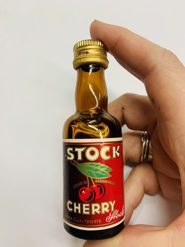 Mignon stock cherry - stock,