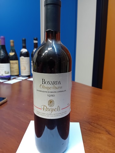 Antica bottiglia vino rosso - antica,