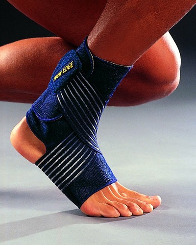 Cavigliera elastica pavis - ,
