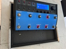 Tc helicon voicelive 2 extreme + custom flightcase