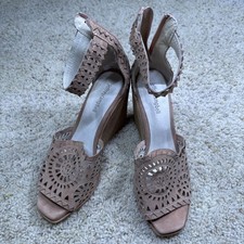 Zeppa Jeffrey Campbell taglio