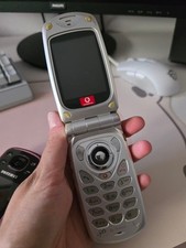 Sharp GX20 - display interno ed esterno ( non ho idea se funzioni o meno)