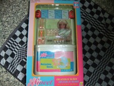 Bambola Barbie GoldLok Toys