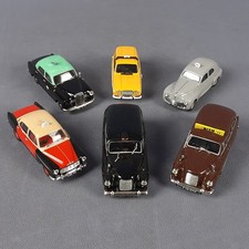 Lot of 6 Vintage Austin FX4