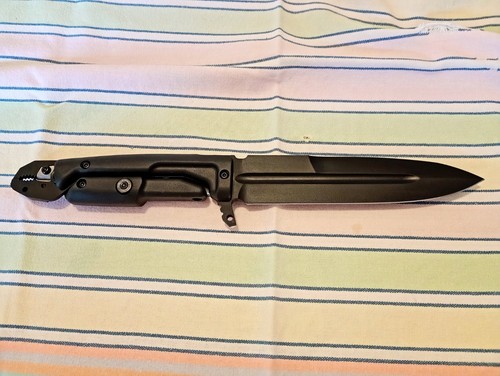Coltello tattico multifunzione - coltello,