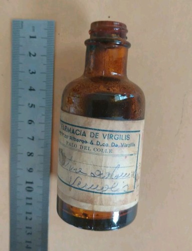 Antica bottiglia boccetta - bottiglia,