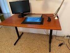 Scrivania in legno e ferro. Consegna e ritiro su Milano e Provincia