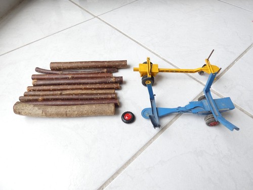 Lotto tronchi legno - di, +