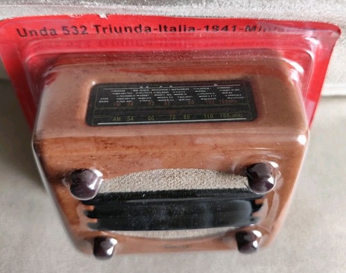 Radio miniatura unda 532 - in,