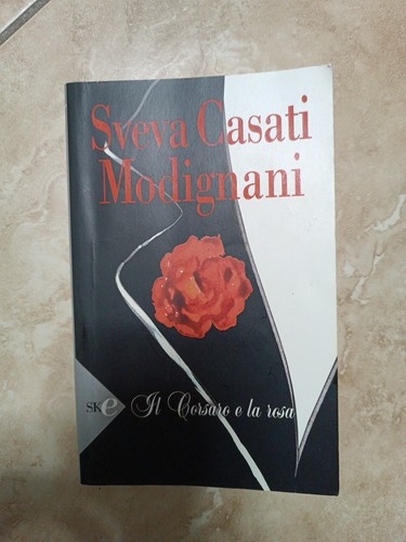 Corsaro rosa sveva - il,