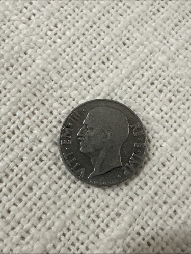 Moneta centesimi italia - moneta,
