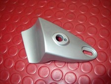 Supporto faro anteriore destro
