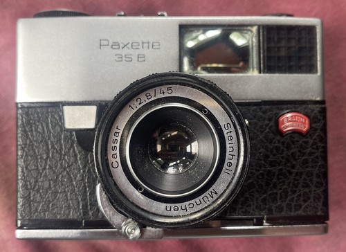 Macchina fotografica pellicola