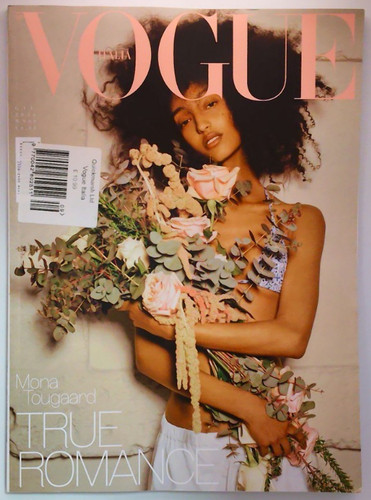 Vogue italia magazine - vogue,