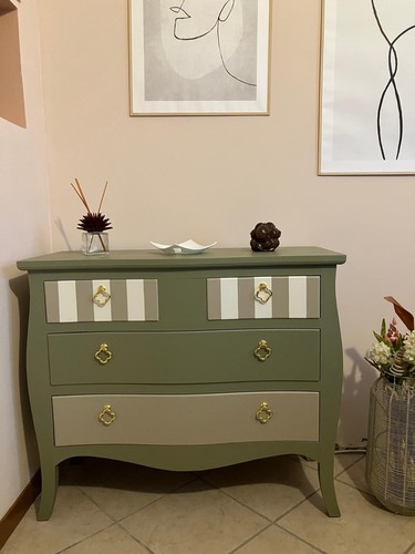 Cassettiera con restyling