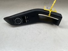 PULSANTIERA ANTERIORE SINISTRA