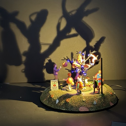 Lemax spooky town - spooky, trucchi