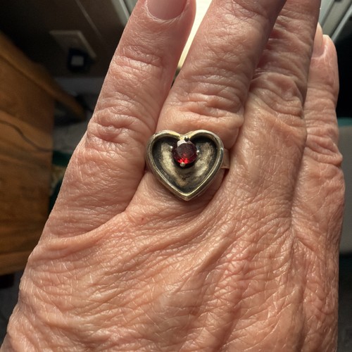 Anello cuore granato naturale