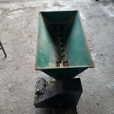 DIRASPATRICE ELETTRICA PER UVA