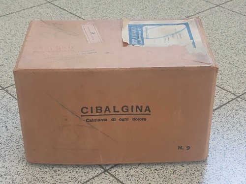 Scatola cartone spesso - scatola,