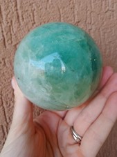 Minerali *** GRANDE SFERA IN FLUORITE VERDE ** 8 CM