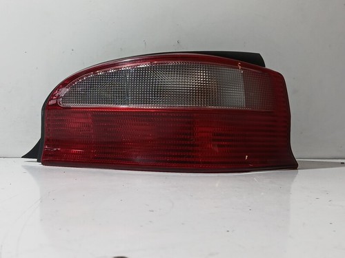 E29027 faro posteriore destro