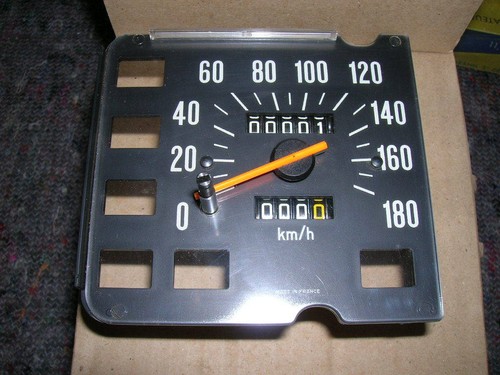 Renault r5 ts fond - 5,