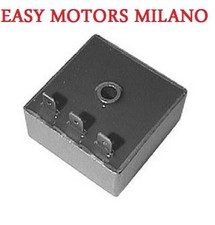 REGOLATORE DI TENSIONE