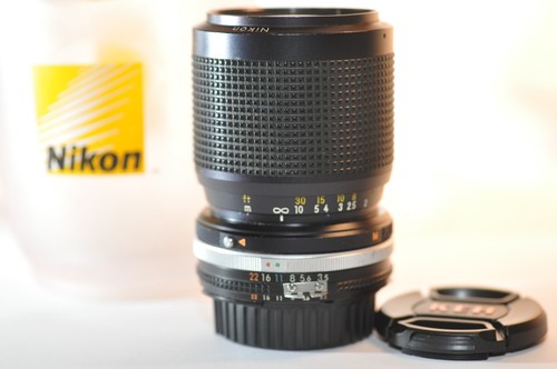 Nikon zoom nikkor 105mm - nikon,