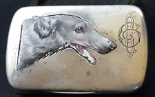 ANTICA SCATOLA PORTA TABACCO IN ARGENTO 800 CON EFFIGIE DI CANE SMALTATA 