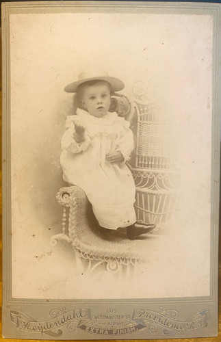 Armadio scheda foto bambino