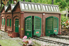 Kit capannone locomotiva Piko