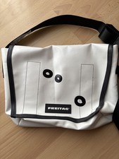 Friday Dexter Messenger Bianco