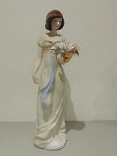 Statuina porcellana italiana vintage,donna con fiori