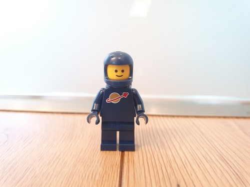 Lego classic space astronaut - space,