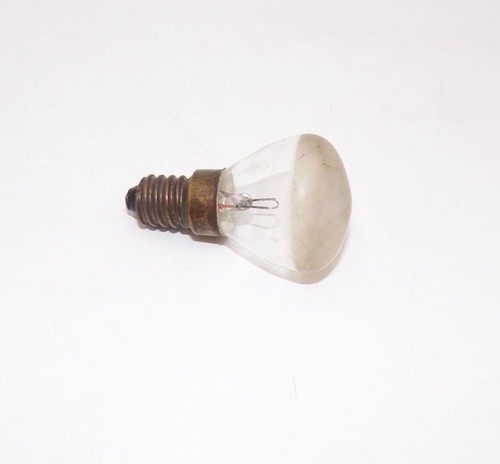 Vecchia lampadina e14 - vecchia,