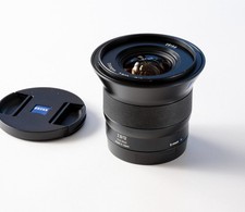 Carl Zeiss Touit 2.8/12