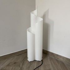 Lampada tavolo mod. Mezzachimera design Vico Magistretti per Artemide vintage