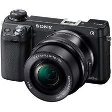 Kit fotocamera mirrorless Sony