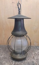 Lanterna Elettrica Per Navi Nautiche In Ottone. Alt. Cm 43 Largh. Cm 28.