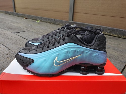 Nike shox sapphire light - r4,