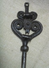 Antico passa corda da carro