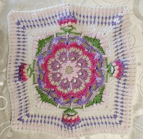 Granny square uncinetto