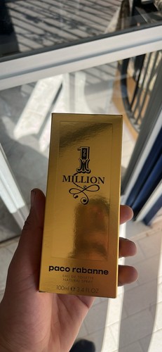 One million paco - one, rabanne