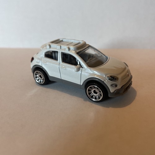 Fiat 500x diorama 2016 - fiat,