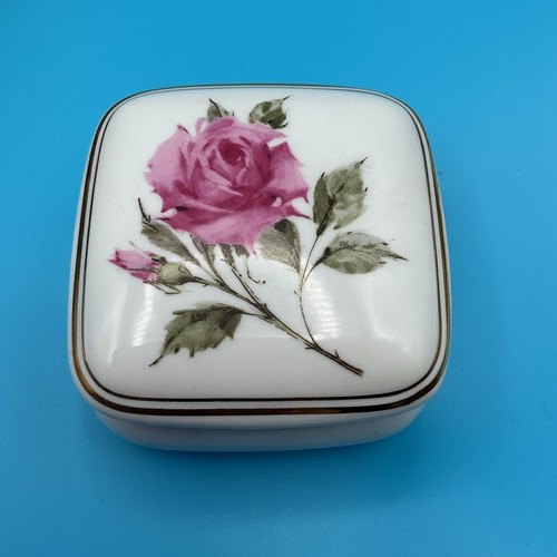 Music box vintage avon - vintage,