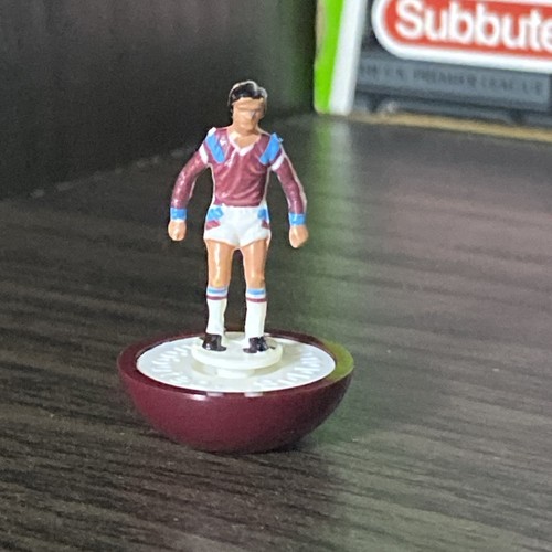 Ricambio subbuteo west - lw,