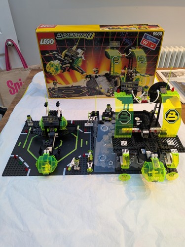 Lego space 6988 blacktron - space,